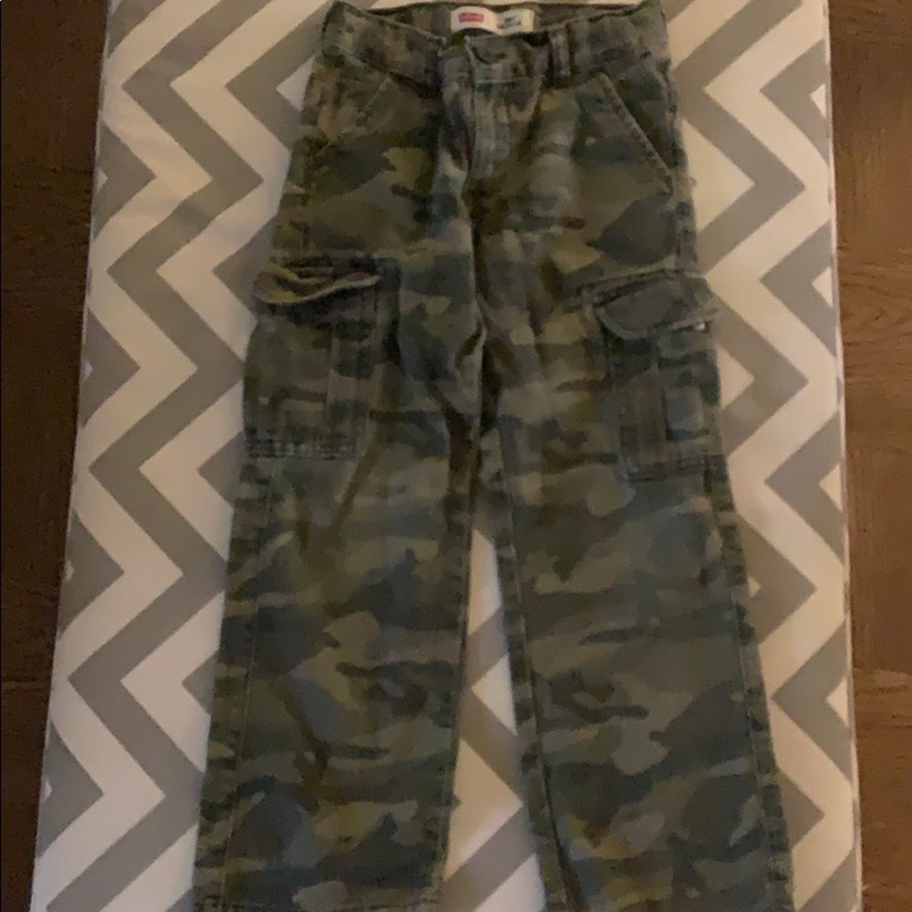 Levi’s 505 regular boys camouflage cargo pants
